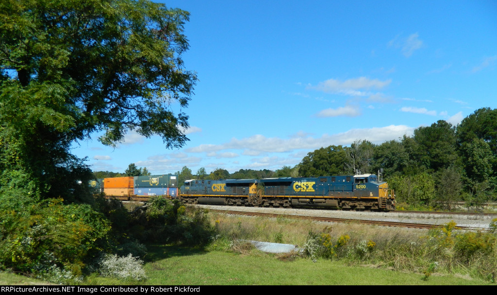 CSX 5200 & 5436